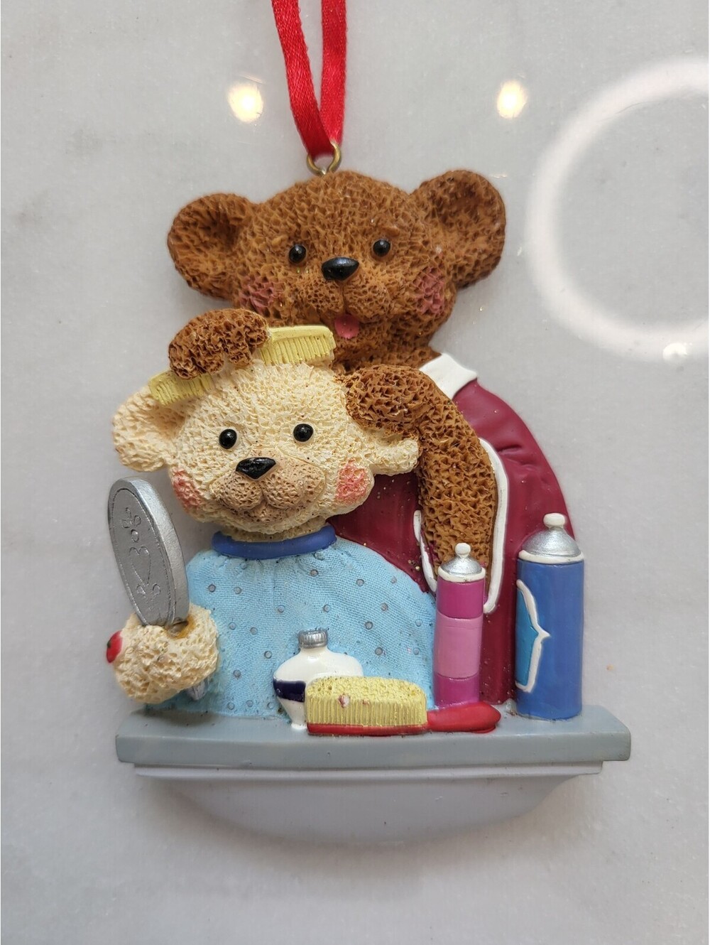 Vtg Resin Christmas Ornament EUC Hairdresser Hairstylist Bear (S) 4" A1